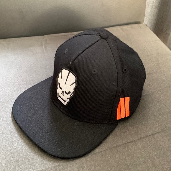Call of Duty Black Ops 3 SnapBack Hat - Picture 1 of 5